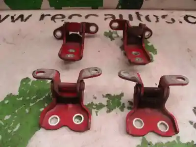 Second-hand car spare part hinge for peugeot 107 1.0 cat (384f) oem iam references   