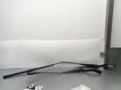 Second-hand car spare part front right windshield wiper arm for opel corsa e (x15) 1.4 (08 68) oem iam references   