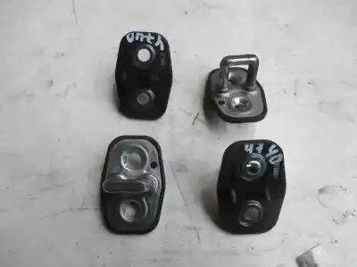 Pezzo di ricambio per auto di seconda mano cerniera per peugeot 308 sw i (4e_, 4h_) 1.6 hdi riferimenti oem iam 