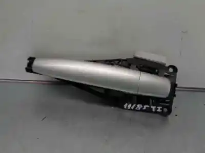 Tweedehands auto-onderdeel buitenste handgreep achter links voor opel corsa e (x15) 1.4 (08 68) oem iam-referenties 13504025