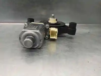 Автозапчасти б/у мотор стекла переднего правого за seat leon st (5f8) 2.0 tdi ссылки oem iam 5q0959802b 0130822716 bosch 