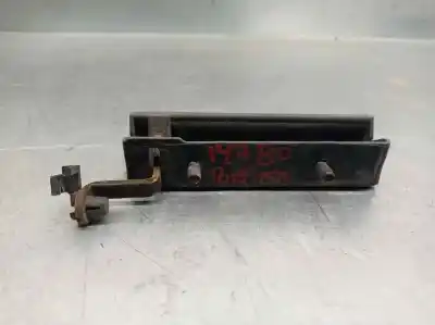 Pezzo di ricambio per auto di seconda mano maniglia esterna del cancello per ssangyong musso 2.9 turbodiesel cat riferimenti oem iam 7146005000  