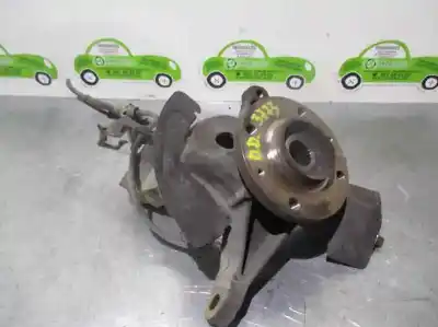Pièce détachée automobile d'occasion MOYEU DE ROUE AVANT DROITE pour PEUGEOT 406 BERLINA (S1/S2)  Références OEM IAM   