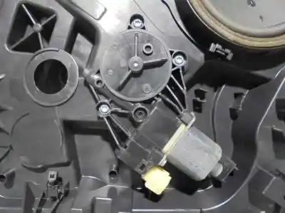 Автозапчастина б/у регулятор переднього правого скла для ford fiesta (cb1) motor 1.6 ltr. - 70 kw tdci cat посилання на oem iam 8a6114553a  