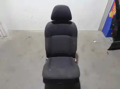 Tweedehands auto-onderdeel STOELEN RECHTS ACHTER voor HYUNDAI TRAJET (FO)  OEM IAM-referenties 3ª FILA  