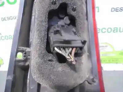 Peça sobressalente para automóvel em segunda mão farolim traseiro esquerdo por opel meriva enjoy referências oem iam 93294345  