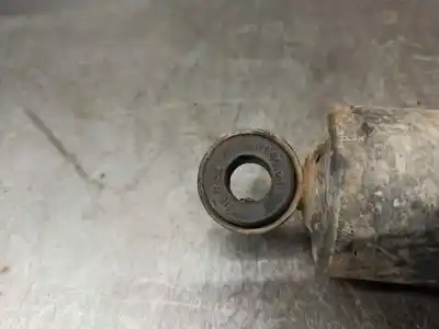 Автозапчастина б/у правий задній амортизатор для mitsubishi montero (l040) 2.5 turbodiesel посилання на oem iam   d4441