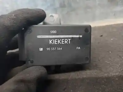 Second-hand car spare part electronic module for opel vectra a 2.0 oem iam references 90337364  