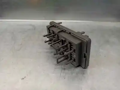 Second-hand car spare part fuse box unit for citroen jumpy (u6u_) 1.9 d oem iam references 518599014  