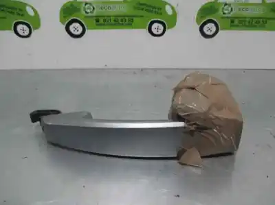 Second-hand car spare part EXTERIOR RIGHT FRONT DOOR HANDLE for OPEL CORSA D  OEM IAM references 13255474 CAJA 1 13255474