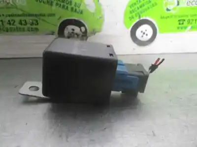 Pezzo di ricambio per auto di seconda mano relè per kia cee´d 1.6 crdi cat riferimenti oem iam 3951027010  