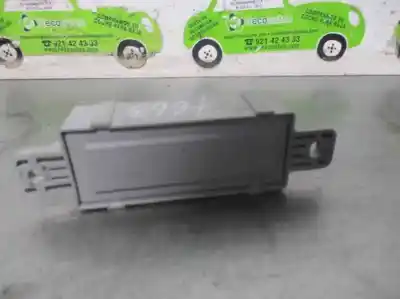 Pezzo di ricambio per auto di seconda mano scatola relè/fusibili per kia cee´d 1.6 crdi cat riferimenti oem iam 919401h120  