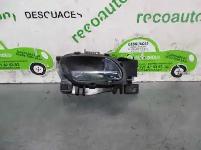 Pièce détachée automobile d'occasion POIGNÉE INTÉRIEURE AVANT DROITE pour PEUGEOT 207  Références OEM IAM 96555516VD  