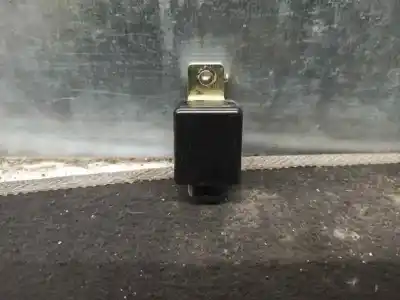 Pièce détachée automobile d'occasion relais pour ssangyong actyon 2.0 td cat références oem iam 8662005000