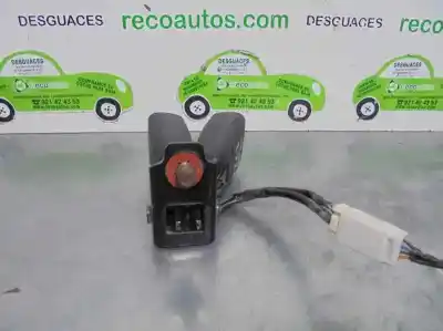 Peça sobressalente para automóvel em segunda mão chicote / encaixe cinto segurança por kia cee´d 1.6 crdi cat referências oem iam 888301h001  4 pin