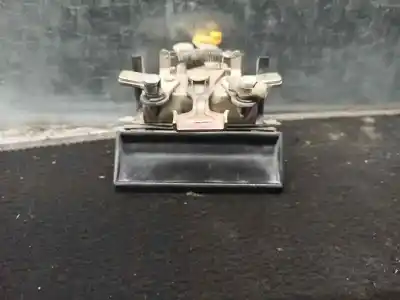 Pièce détachée automobile d'occasion poignée extérieure de coffre / hayon pour ssangyong actyon 2.0 td cat références oem iam 7144007010