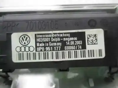 Second-hand car spare part interior light for audi a3 (8p) 1.9 tdi ambiente oem iam references 8p0951177  