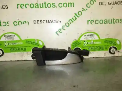 Peça sobressalente para automóvel em segunda mão puxador interior dianteiro direito por audi a3 (8p) 1.9 tdi ambiente referências oem iam 8p3867020b Peça sobressalente para automóvel em segunda mão puxador interior dianteiro direito por audi a3 (8p) 1.9 tdi ambiente referências oem iam 8p3867020b