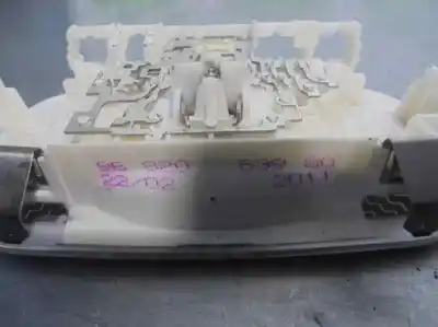 Автозапчастина б/у внутрішне світло для citroen c3 picasso (sh_) 1.6 hdi 90 посилання на oem iam 9682063980  