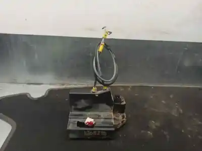 Pièce détachée automobile d'occasion serrure de porte arrière gauche pour ssangyong actyon 2.0 td cat références oem iam 7131032001