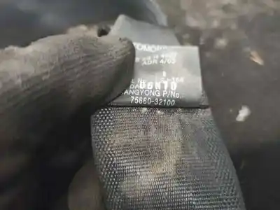 Pezzo di ricambio per auto di seconda mano cintura di sicurezza posteriore centrale per ssangyong actyon 2.0 td cat riferimenti oem iam 7566032100  