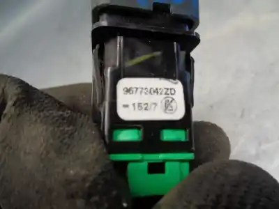 Pezzo di ricambio per auto di seconda mano interruttore per citroen c-elysée 1.2 12v vti riferimenti oem iam 96773042zd  