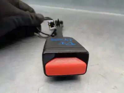 Автозапчасти б/у крюк для пояса за citroen c-elysée 1.2 12v vti ссылки oem iam   2 pin