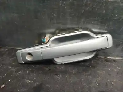 Pièce détachée automobile d'occasion poignée de porte avant droite pour ssangyong actyon 2.0 td cat références oem iam 7245031000