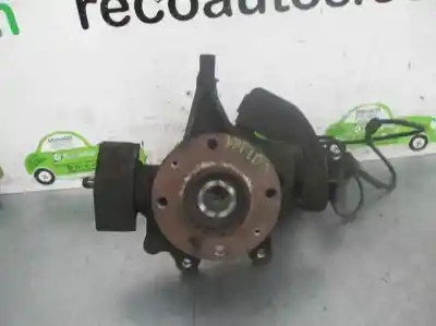 Pièce détachée automobile d'occasion MOYEU DE ROUE AVANT DROITE pour PEUGEOT 406 BERLINA (S1/S2)  Références OEM IAM   