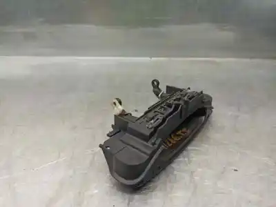 Автозапчастина б/у завнішня ручка задня ліва для audi a3 (8p) 2.0 16v fsi посилання на oem iam 4b0839885  