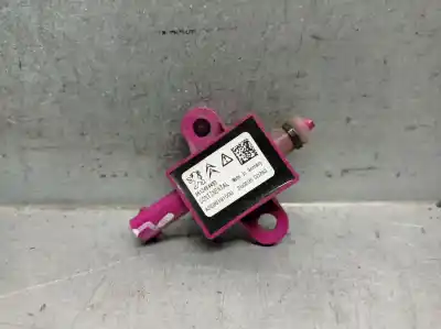 Автозапчасти б/у замок левой передней двери за ford focus iii 1.0 ecoboost ссылки oem iam bm5aa21813ad  921755103