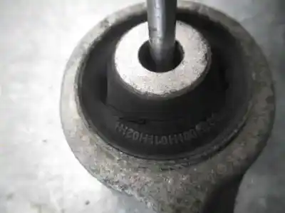 Автозапчастина б/у передній лівий верхній рычок підвіски для audi a4 b5 avant (8d5) 1.9 tdi посилання на oem iam 4d0407511f  