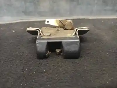 Peça sobressalente para automóvel em segunda mão fechadura do mala por opel kadett e 1.6 diesel referências oem iam 134060  