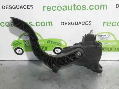 Second-hand car spare part accelerator pedal for volkswagen passat b5.5 variant (3b6) 2.5 tdi oem iam references 8d1723523f