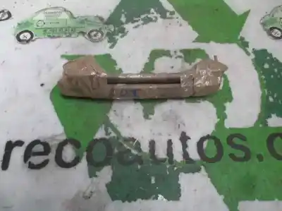 Peça sobressalente para automóvel em segunda mão puxador interior dianteiro direito por bmw serie 3 berlina (e46) 2.0 16v diesel cat referências oem iam 