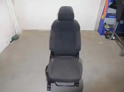 Second-hand car spare part right front seat for kia carens ( ) 1.7 crdi cat oem iam references 