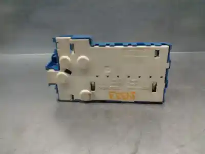 Second-hand car spare part fuse box unit for bmw x5 (e53) 4.4i automático oem iam references 8387543  