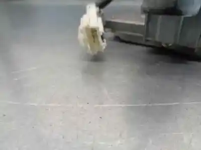 Second-hand car spare part rear windshield wiper motor for ssangyong rodius i 2.7 xdi oem iam references 8615021102   Second-hand car spare part rear windshield wiper motor for ssangyong rodius i 2.7 xdi oem iam references 8615021102