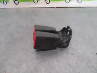 Gebrauchtes Autoersatzteil gürtelhaken hinten rechts zum ford focus iii 1.0 ecoboost oem-iam-referenzen bm51613k21ca3ja6