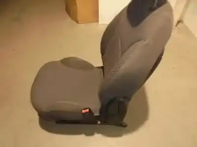 Pezzo di ricambio per auto di seconda mano sedile anteriore destro per fiat stilo (192) 1.9 jtd cat riferimenti oem iam   