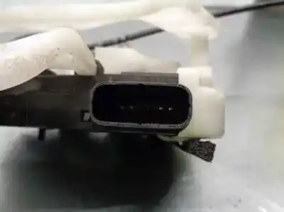 Second-hand car spare part rear right door lock for hyundai ix35 (lm, el, elh) 1.7 crdi oem iam references 814202y010  