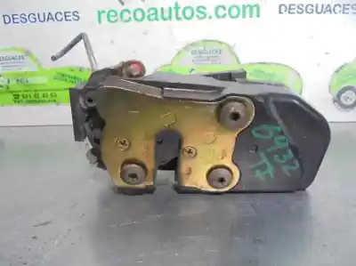 Автозапчастина б/у замок дверей заднього лівого для jeep gr.cherokee (wj/wg) 3.1 td laredo посилання на oem iam 55135621ab  