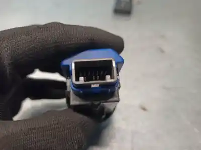 Peça sobressalente para automóvel em segunda mão botão start/stop por toyota auris 1.8 16v (híbrido) referências oem iam 15a854  