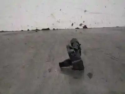 Автозапчастина б/у датчик для ssangyong rodius ii 2.0 xdi посилання на oem iam a6715420017  0281006095