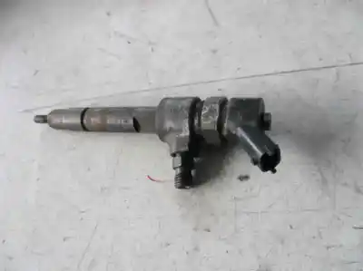 Second-hand car spare part injector for fiat punto berlina (188) 1.9 d (i) oem iam references   0445110019