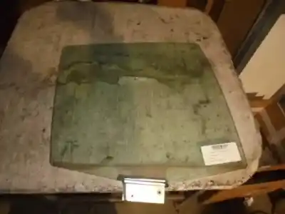 Second-hand car spare part right rear triangle quarter glass for tata indica idi oem iam references 