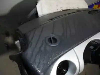 Second-hand car spare part dashboard for mini mini (r50, r53) cooper oem iam references 51457128609  