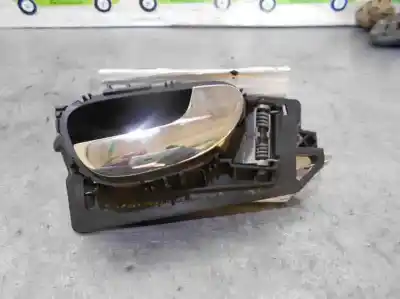 Автозапчасти б/у внутри передней правой ручки за peugeot 307 (s1) 1.6 hdi ссылки oem iam 9643604477