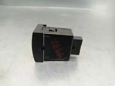 Автозапчастина б/у управління світлом для ssangyong rodius 2.7 turbodiesel cat посилання на oem iam 621w10140  