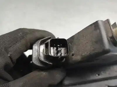 Автозапчасти б/у замок передней правой двери за ssangyong rodius 2.7 turbodiesel cat ссылки oem iam 7121021024  